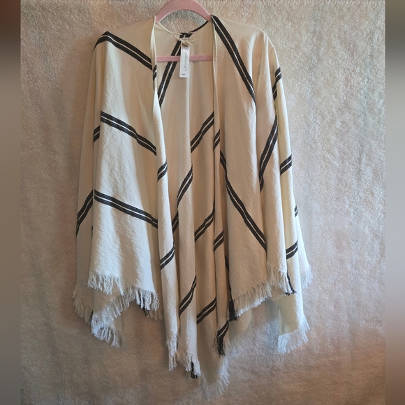 Eileen Fisher Striped White and Black Poncho - Picture 1 of 7